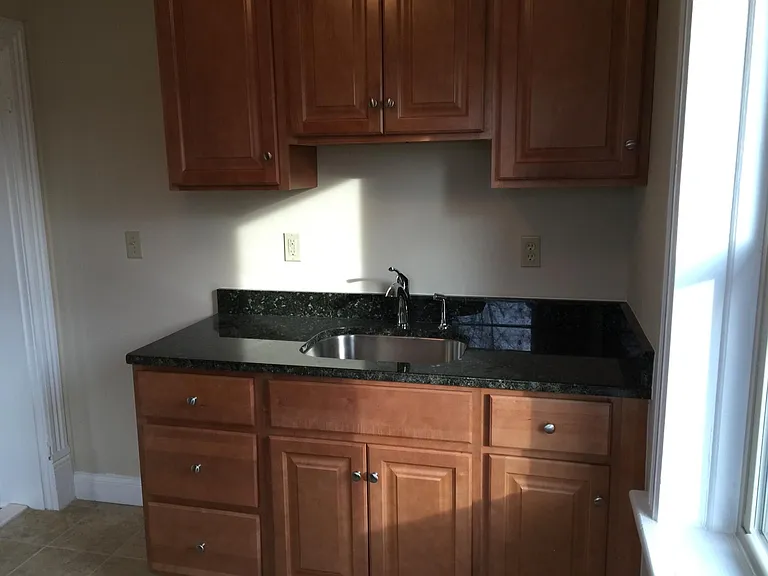 New Kitchen with granite countertops