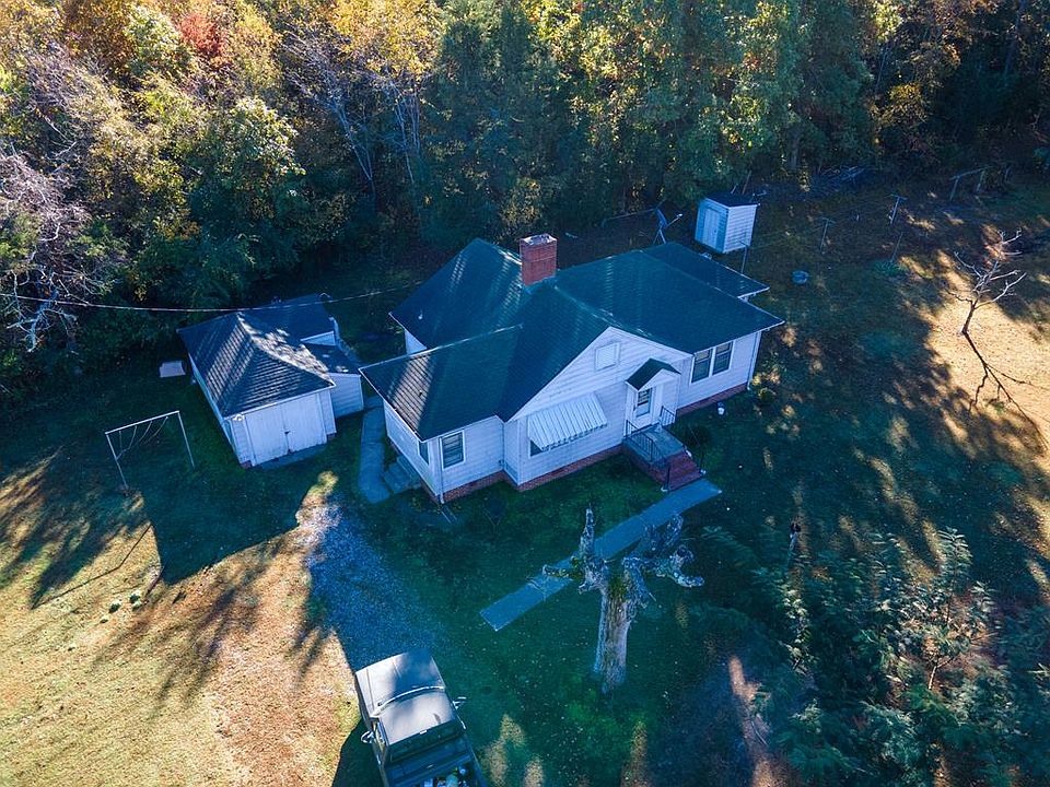 1st image of 77 Park Side Rd