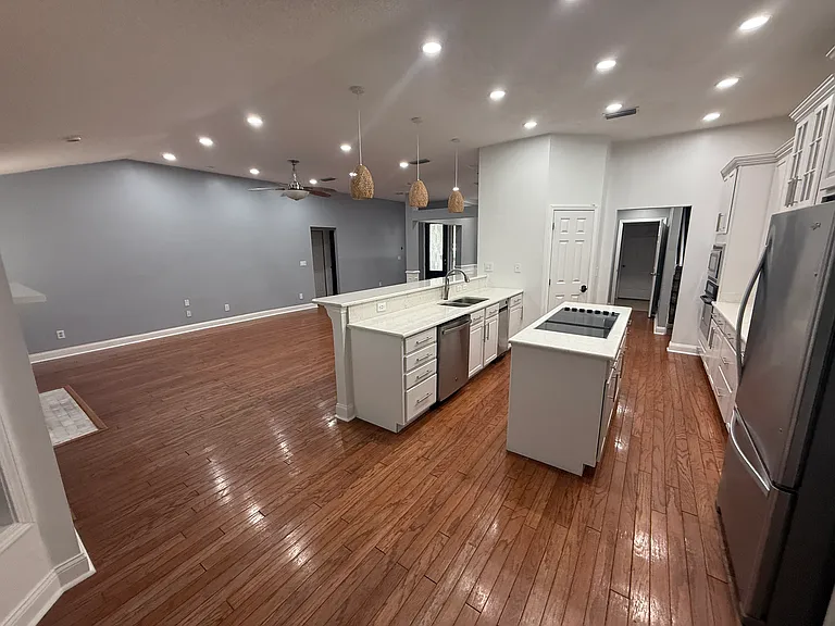3040 Gerona Dr W — Photo 22