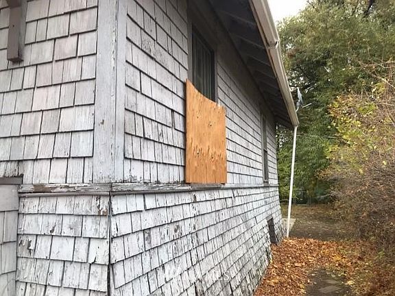 4th image of 202 - 204 S Anderson Street