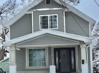 4111 Garden Park Dr, Toledo, OH 43613