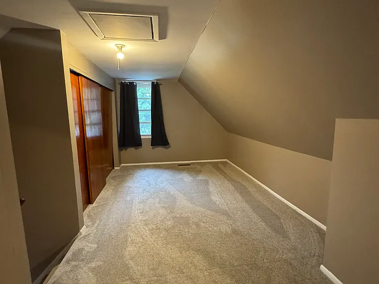 908 Troy Rd — Photo 12