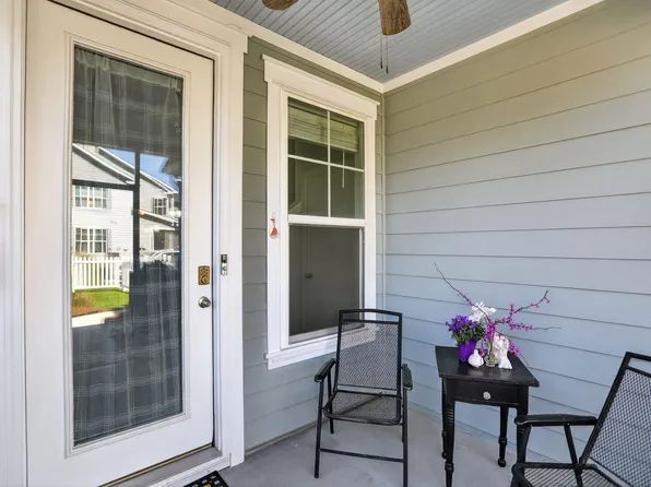 2680 Park West Blvd, Mount Pleasant, SC 29466