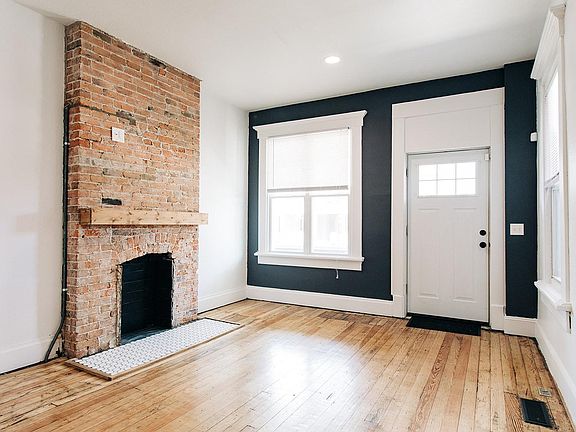 2nd image of 824 Wilson Ave