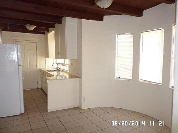 2nd image of 3574-1 E Bellevue Ave
