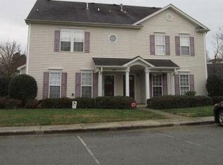 1815 Bowery Ct, Charlotte, NC 28215