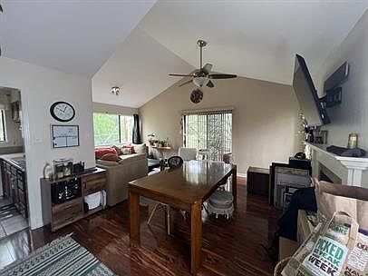 2nd image of 6810 Deatonhill Dr #302-1