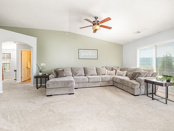3rd image of 2191 Rolling Hills Dr