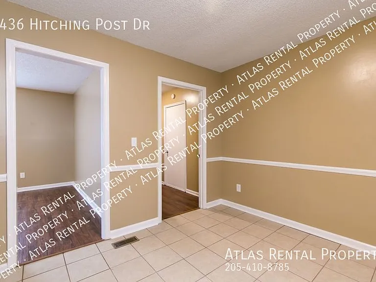 7436 Hitching Post Dr — Photo 16