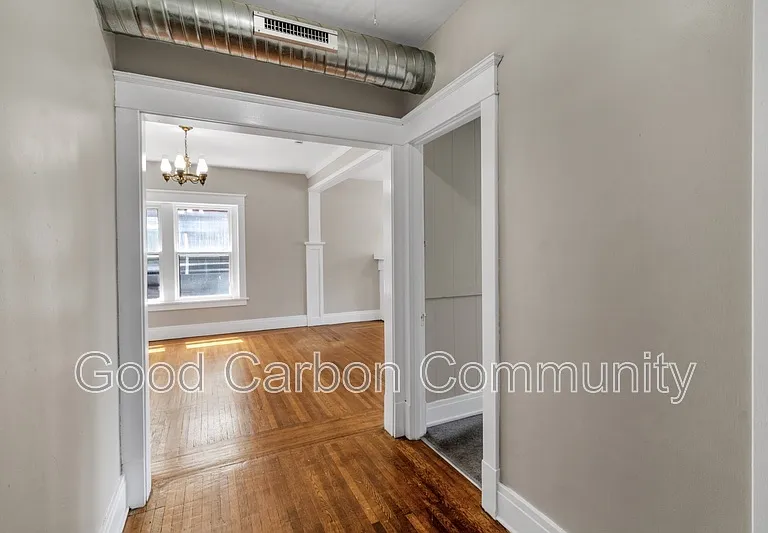 79 Saranac Ave #UPPER — Photo 7