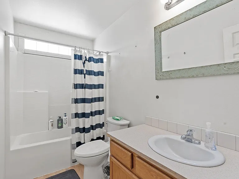303 E Augusta Ave #2 — Photo 7