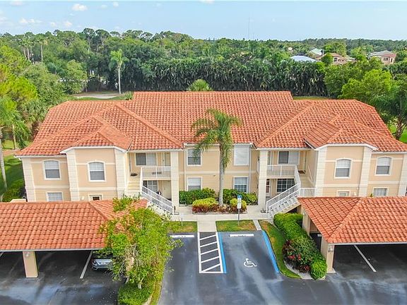 3rd image of 9700 Rosewood Pointe Ct APT 204