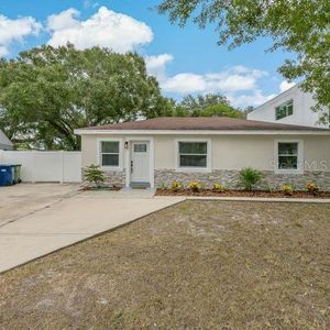 4006 S Shamrock Rd, Tampa, FL, 33611