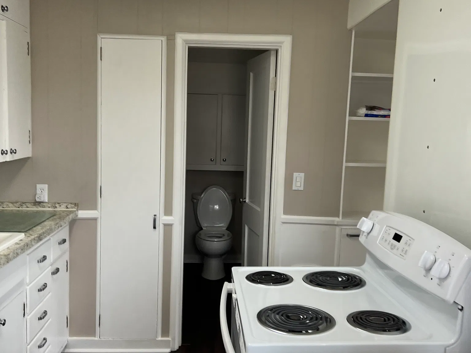 1 bed, 600 sqft, $925 — Photo 2