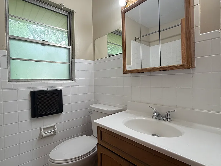 1205 S Logan St #3 — Photo 5