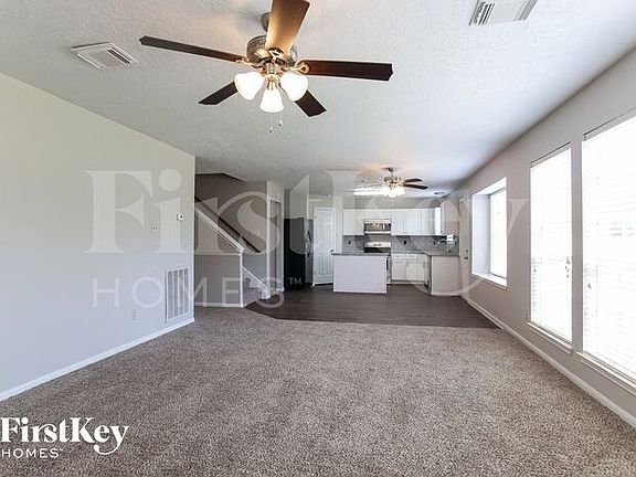 4th image of 4425 Spoonbill Dr