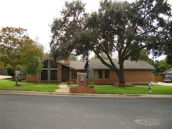 2nd image of 11507 Highview Dr