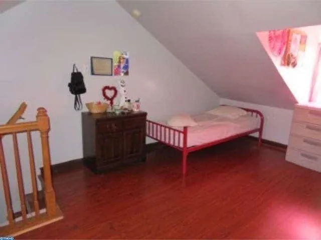523 Cedar St — Photo 5