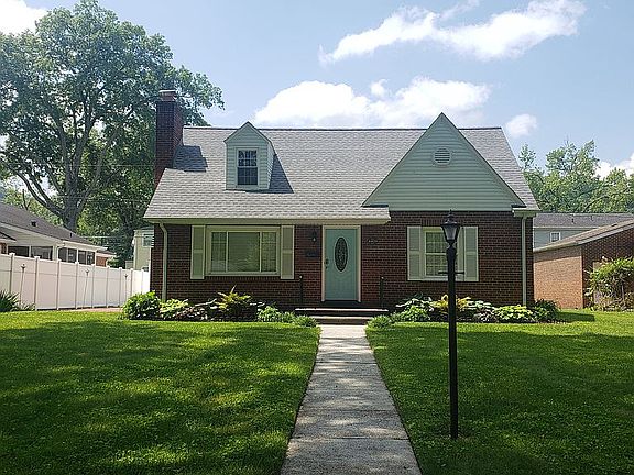 2nd image of 4409 Virginia Ave SE
