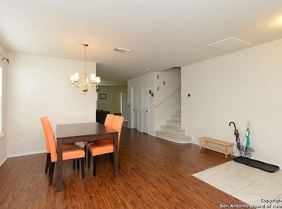4th image of 7607 Parkwood Way
