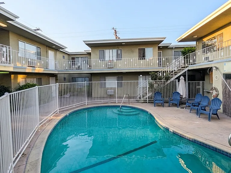 4824 Santa Anita Ave #7 — Photo 1
