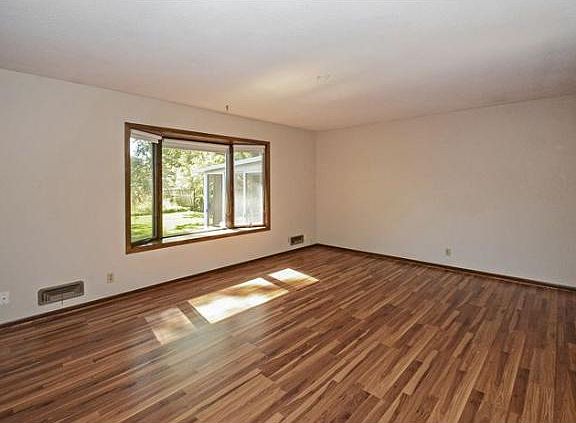 4th image of 2601 Croixwood Blvd