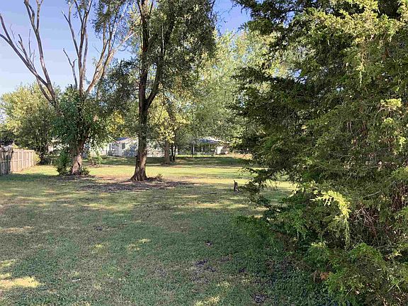 5th image of 2710 Broadripple Dr