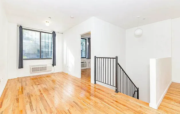 Rented by Arché Nest | media 13