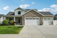 W Garden Creek Way-1706-001.jpg