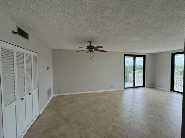 901 Hillcrest #401, Hollywood, FL 33021