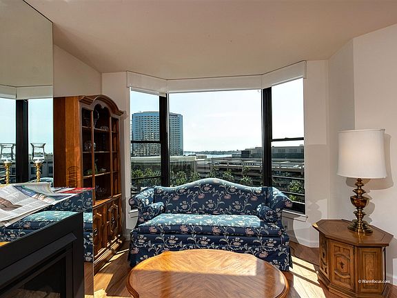 5th image of 500 W Harbor Dr Unit 906