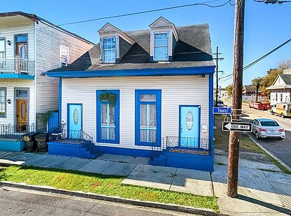 2nd image of 1238-40 Touro St
