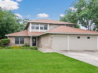 6006 Merrimac Cv, San Antonio, TX 78249