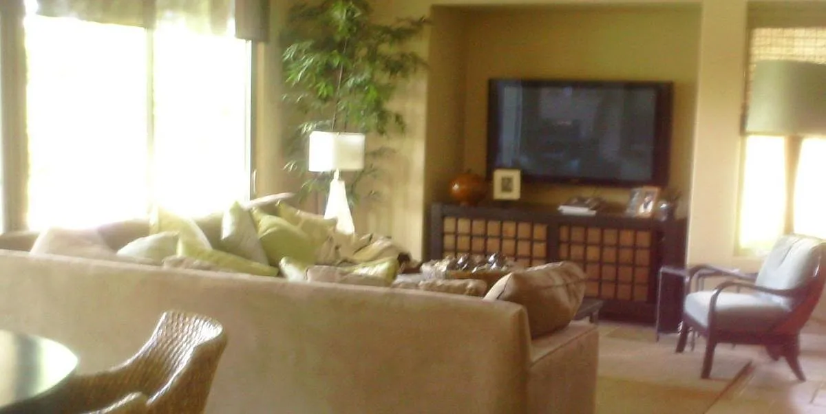 4 bed, 4400 sqft, $22,500 — Photo 2