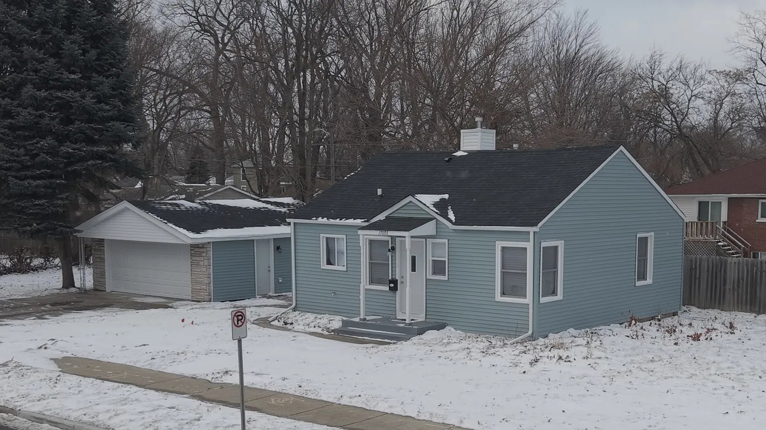 17092 Jodave Ave photo 1