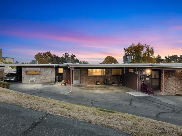 200 N Waverly Pl, Kennewick, WA 99336