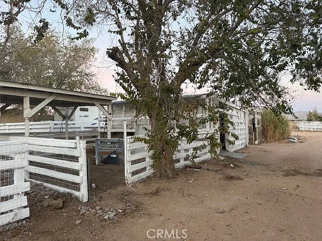 16100 Navajo Rd #2 — Photo 18