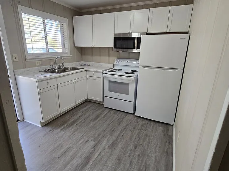801 Maysville Rd NE — Photo 7