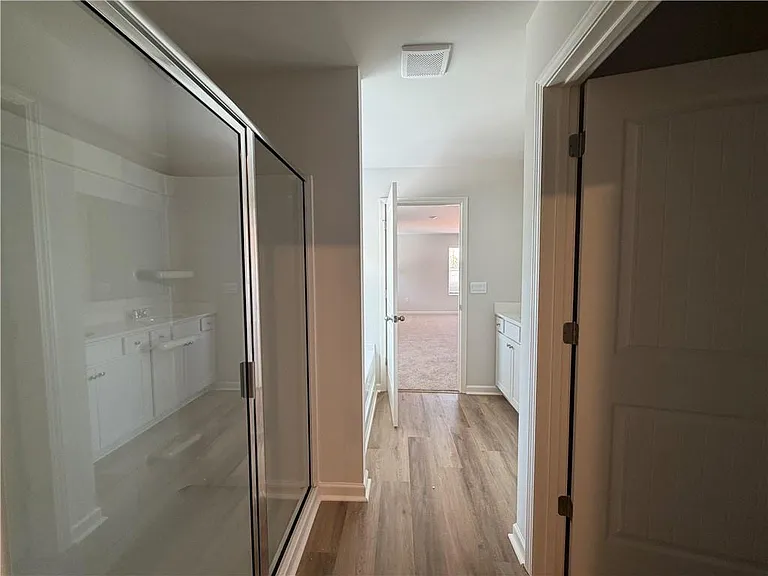 178 King Vlg — Photo 12