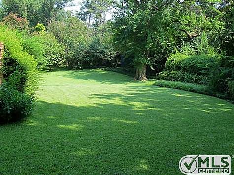 4th image of 4230 Woodfin Dr