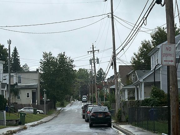 4th image of 523 Sheridan Ave