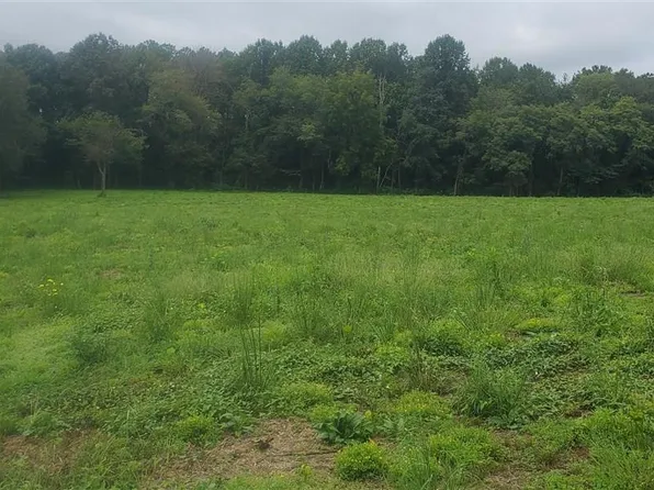 2600-3 Arlis Hale Rd, Russell Springs, KY 42642
