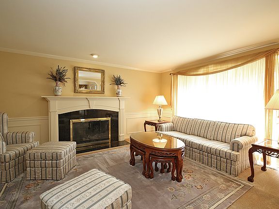 3rd image of 21016 SE 2nd Pl