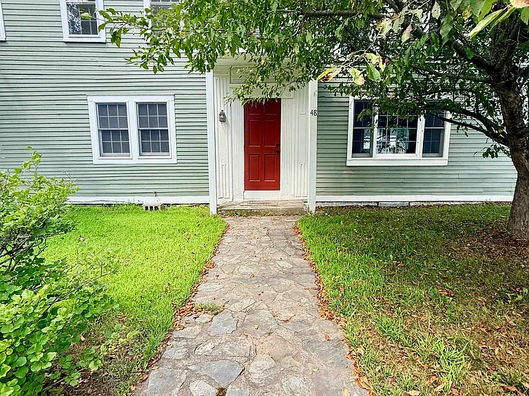 48 Cross St — Photo 2