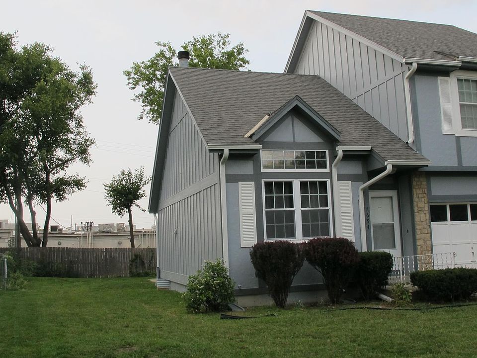 1st image of 7694 W 152nd St