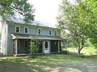 46 Folsom Rd, Center Ossipee, NH 03814