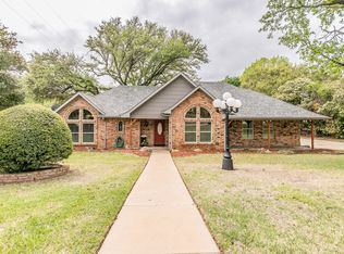 4010 Kelsey Ct, Grapevine, TX 76051