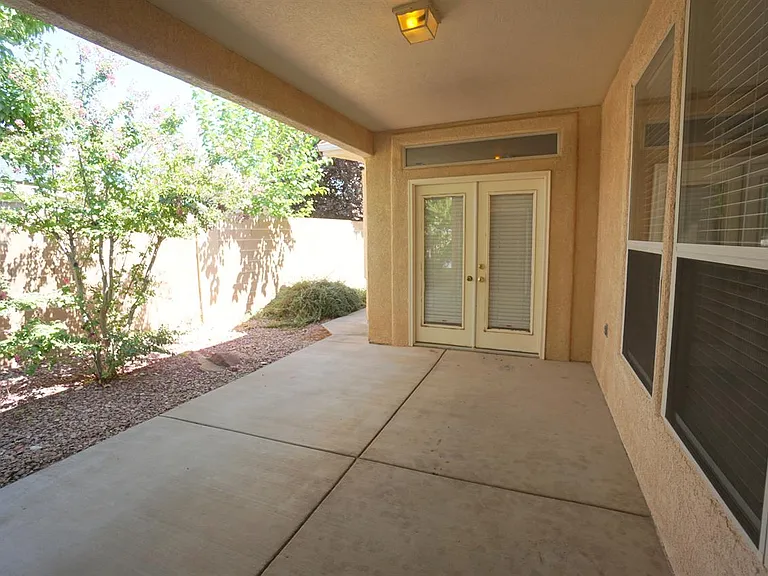 796 W Lobo Ln — Photo 8