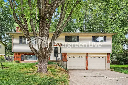224 Mason Ave Photo 1