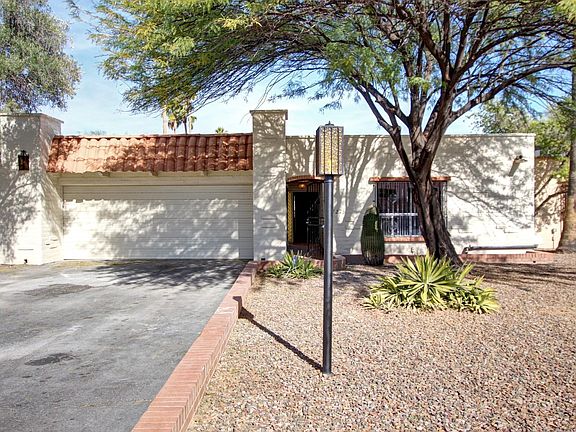 2nd image of 7275 E Camino Bacelar